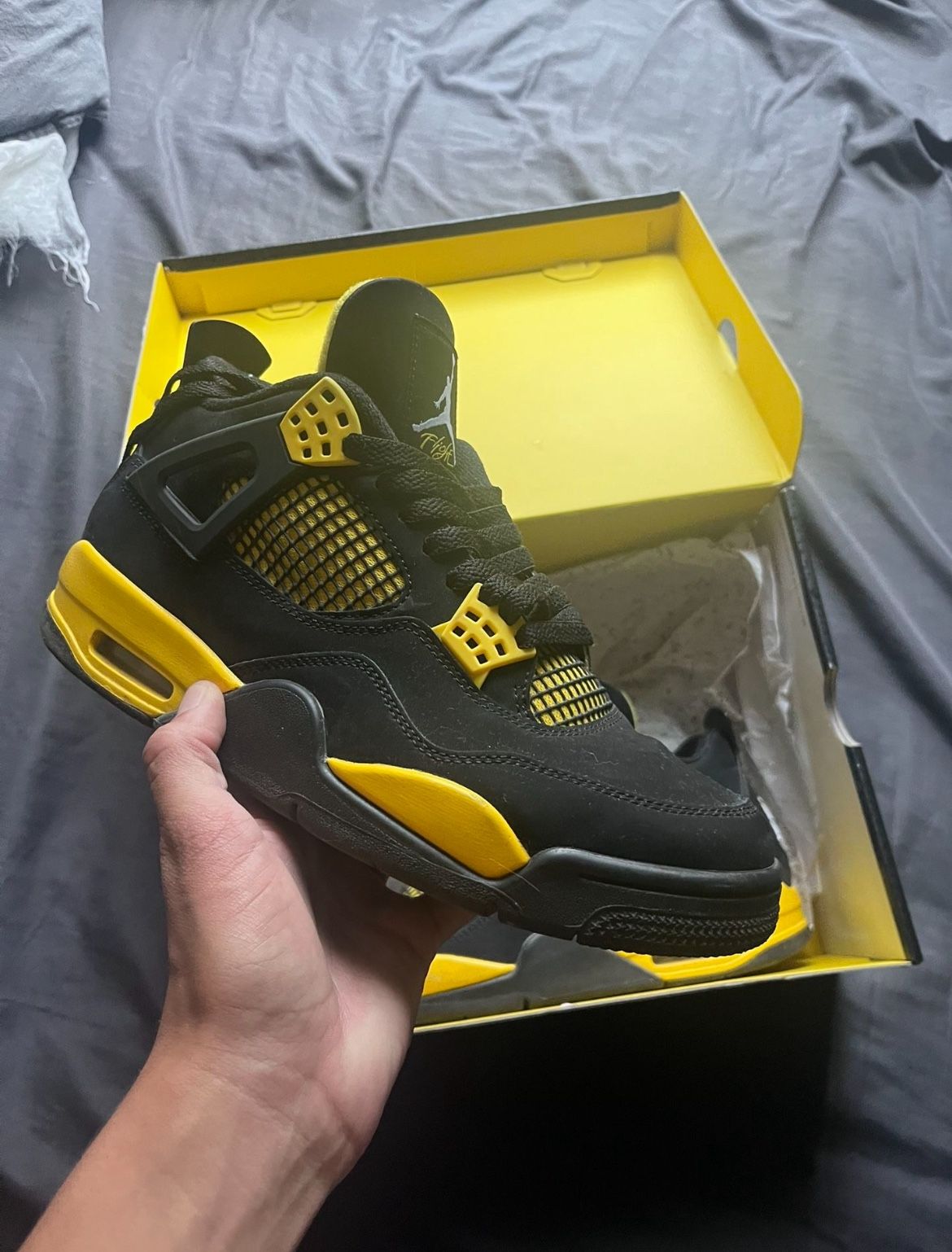 jordan 4 yellow thunder