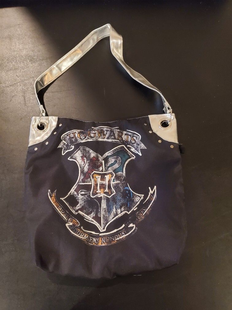 Harry Potter Hogwarts Black Tote Bag with Silver Straps - Draco Dormiens Nunquam Titillandus (Like New)