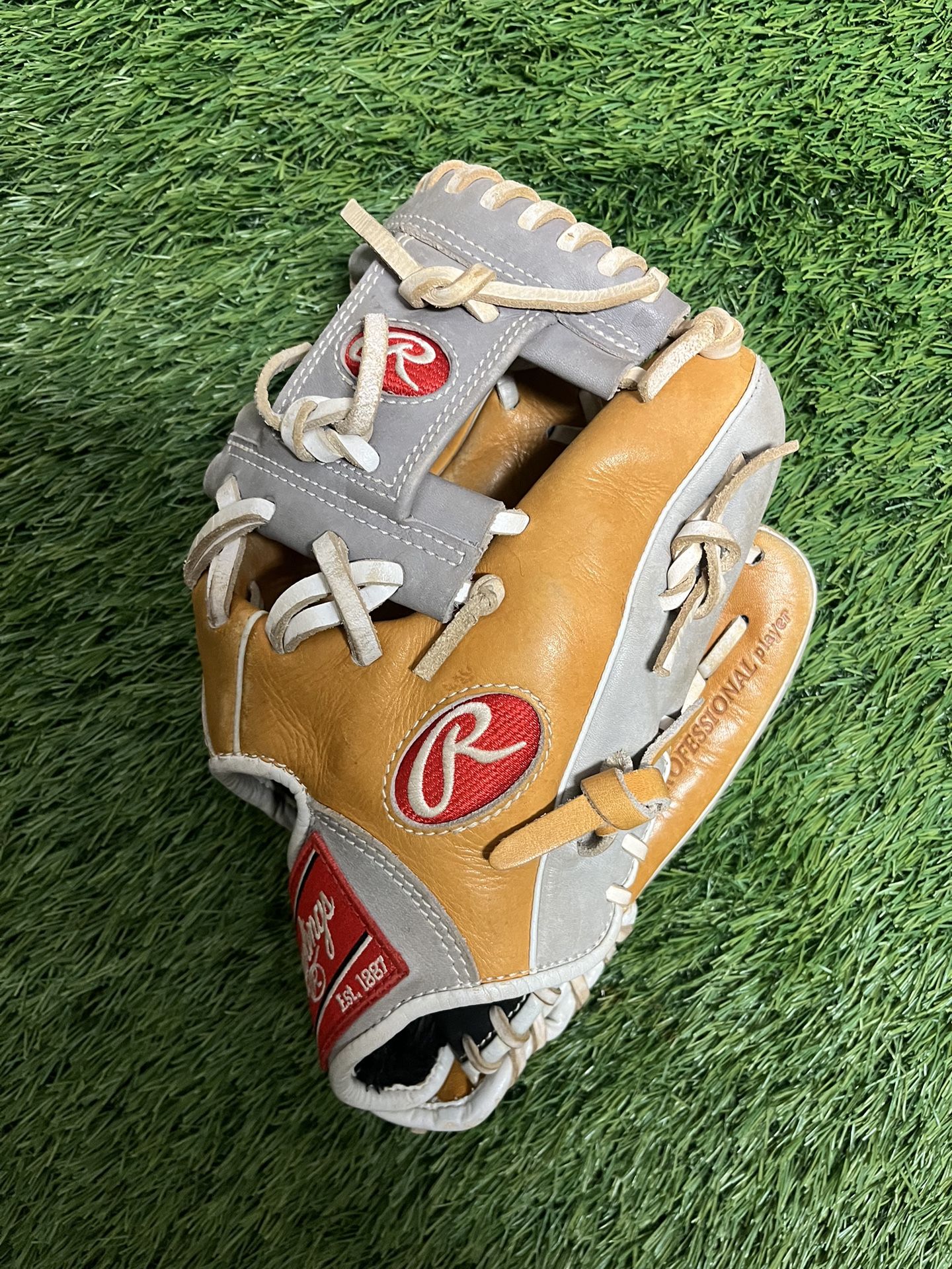 Rawlings HOH Mark of a Pro 11" Baseball Glove