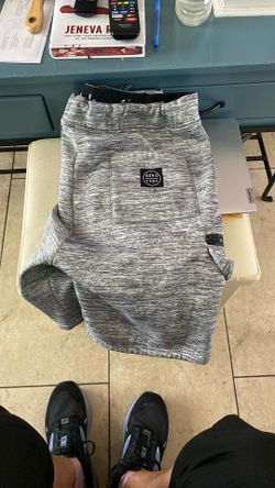 Aeropostale Gray Pocket Shorts 
