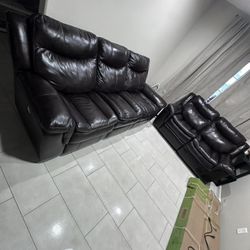 Ashley’s Leather Electric Couches 