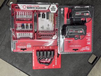 🚨 NEW MILWAUKEE M18 REDLITHIUM XC5.0 BATTERY 2-PACK, 40-PC SHOCKWAVE SET & BIT HOLDERS 🧰 (FIRM)