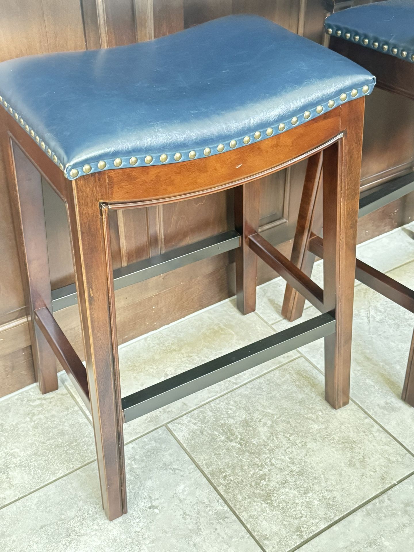 Bar stools navy (set of 4)