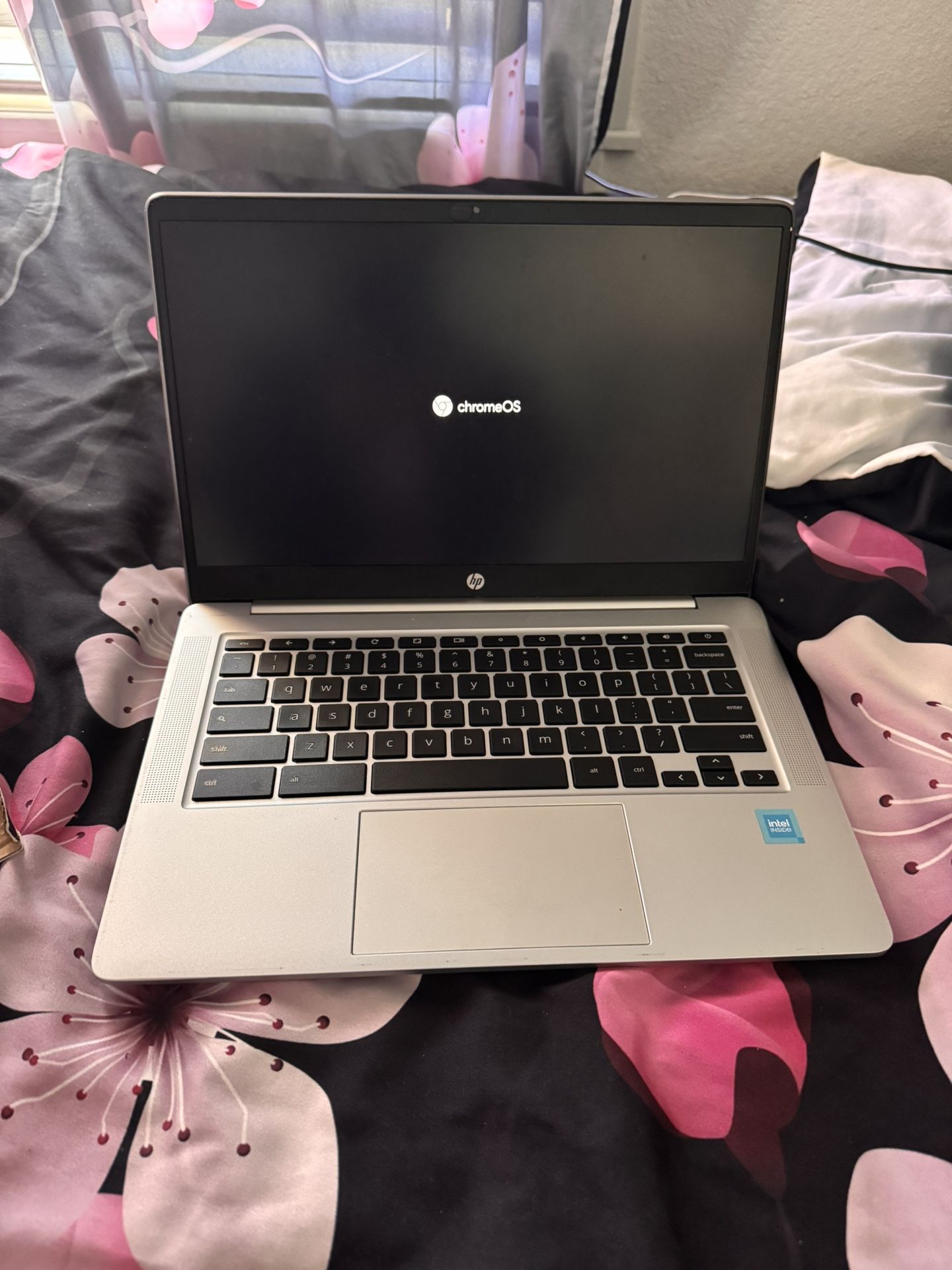 HP Chrimebook Model 14a-na1043cl $200