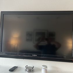 40 Inch Tv With Wall Mount For Sale