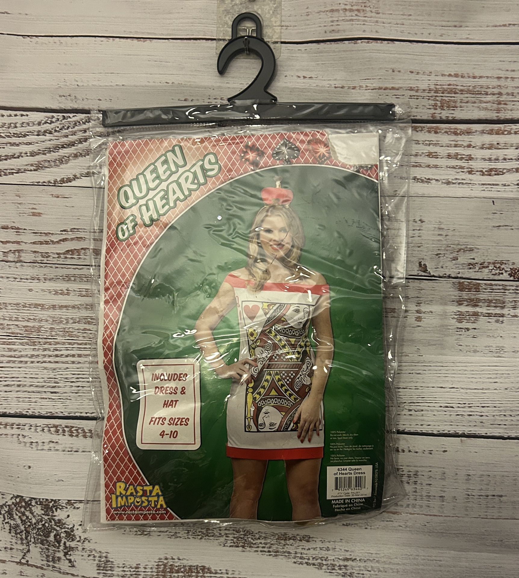 Women Queen of Hearts Costume Dress and Hat fits size 4-10