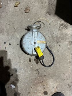 Retractable extension chord