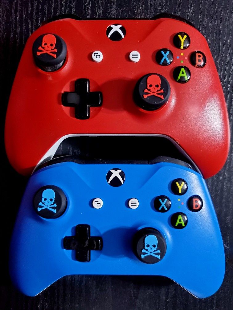 Custom Xbox One Controllers