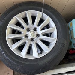 4  Chrysler Tires 