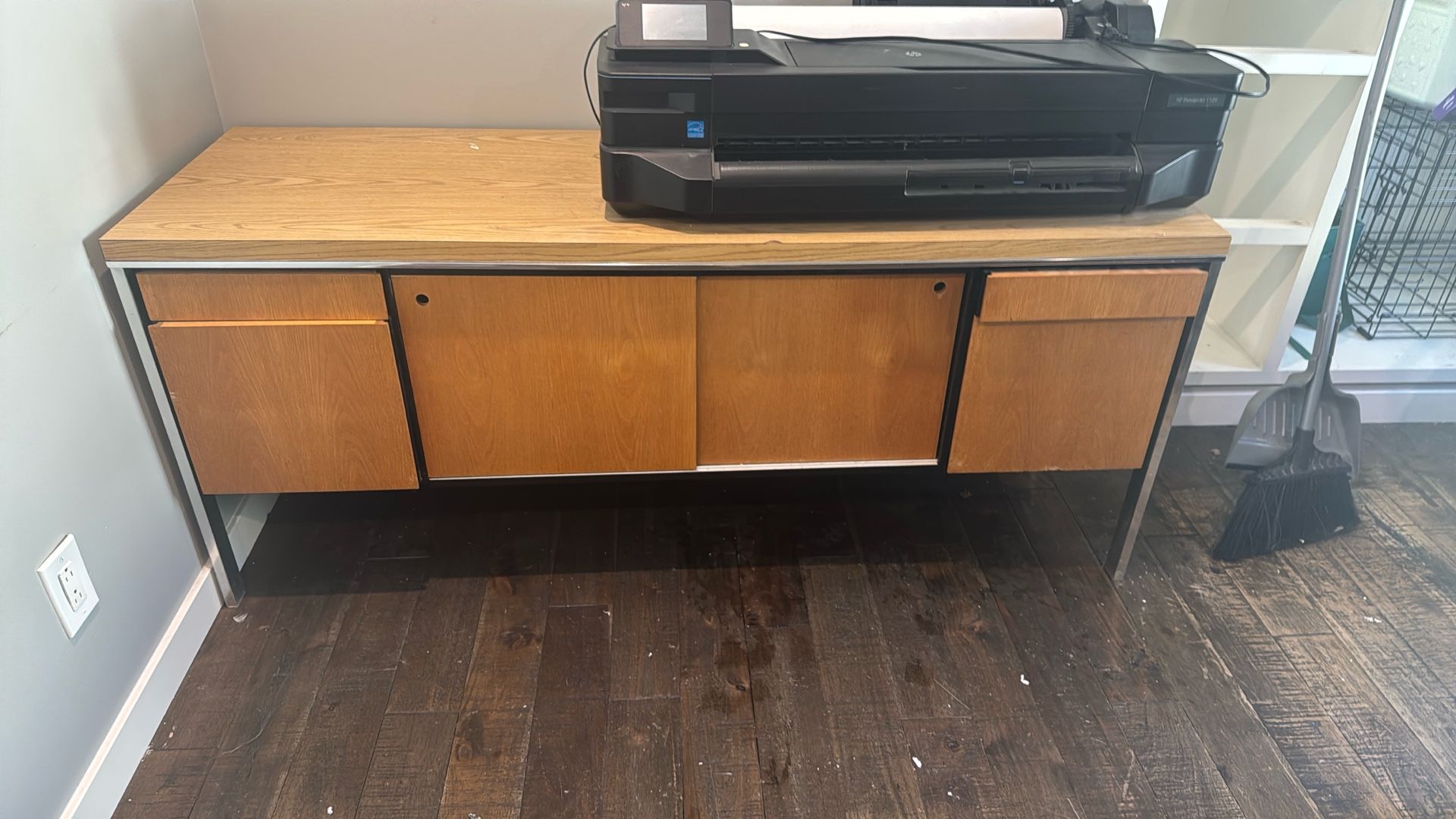Office Furniture 