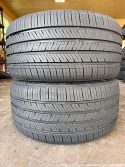 (2) 245/35/18 Arisun Used Tires