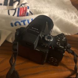 Nikon Coolpix P500