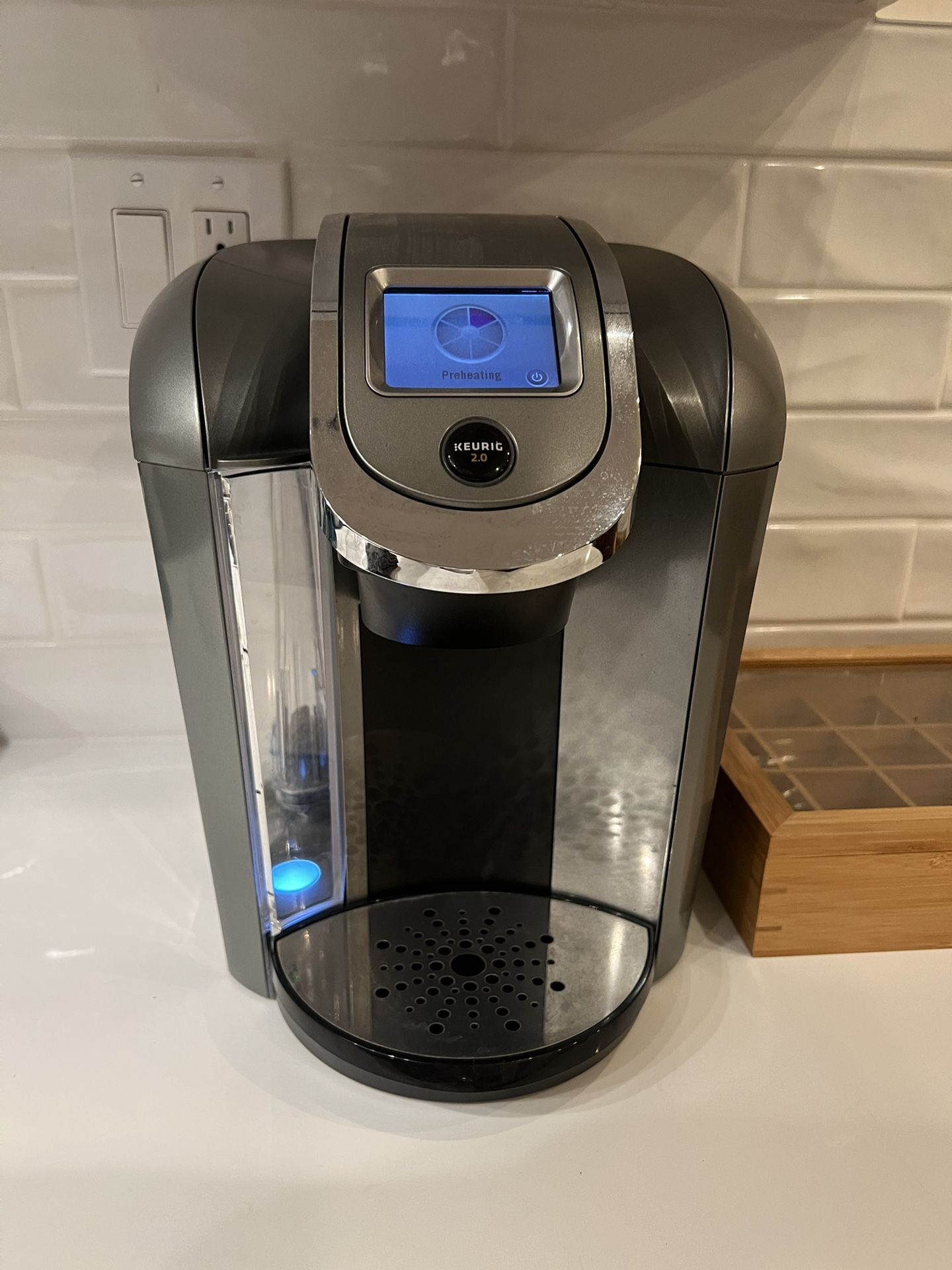 Keurig K2.0 Touchscreen Digital Coffee Maker Works Great