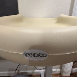 Keekaroo Peanut Baby Changer Tan 