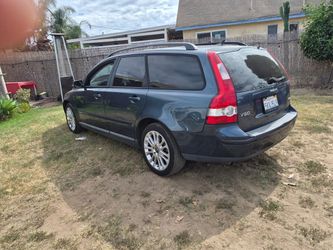 2005 Volvo V50