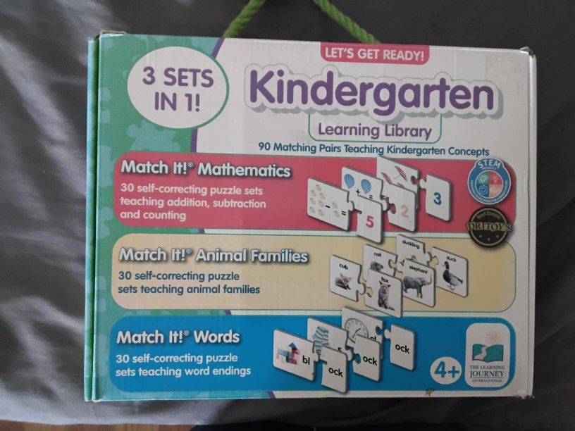 Kindergarten Learning Library With All Peices