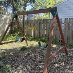 Used Swing Set