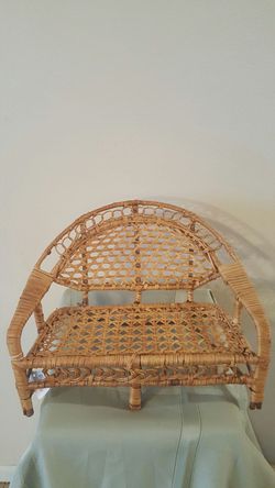 Vintage Wicker loveseat/Couch for dolls