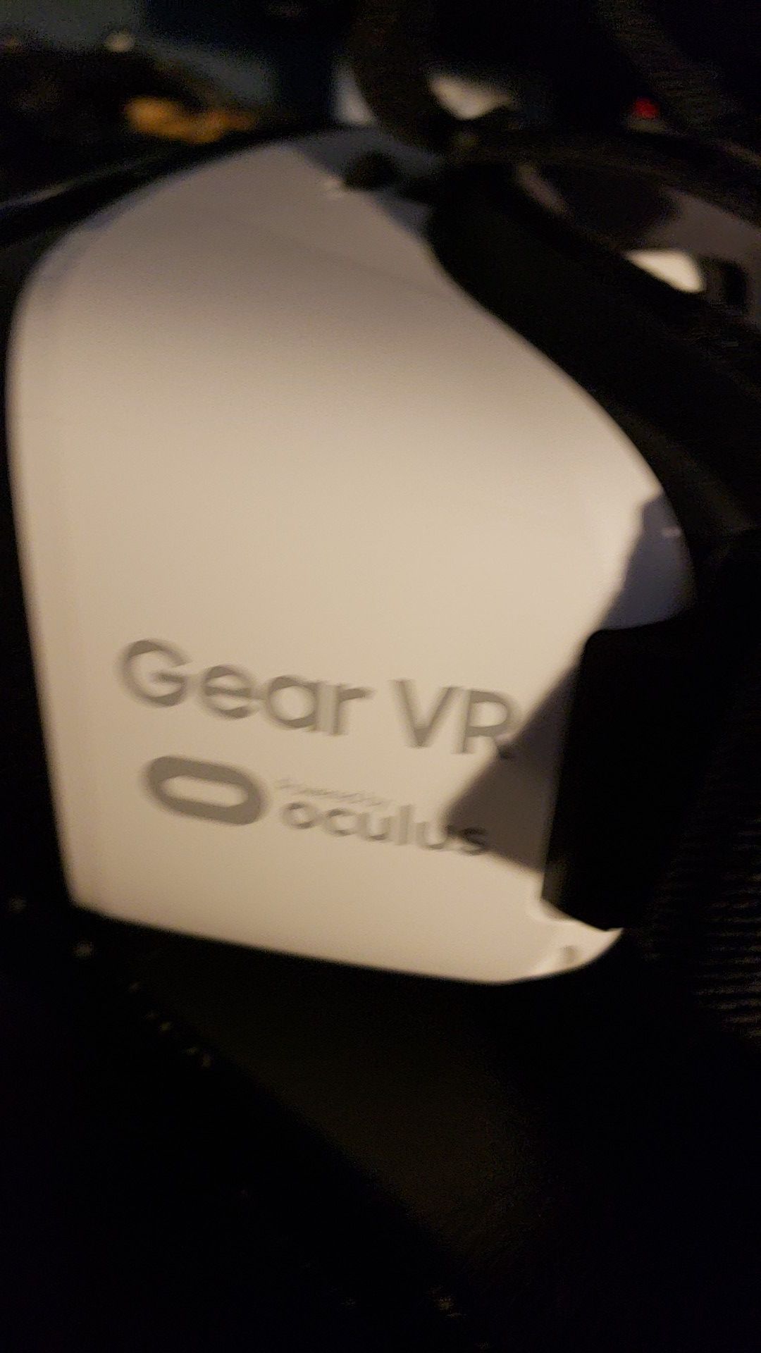 Samsung Oculus Gear VR headset