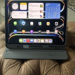 iPad Pro 13" M 4 Chip Dark Grey 256 GB WiFi +Cellular  ATT