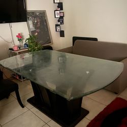 Kitchen Table And Chairs