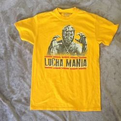 Gildan Lucha Mania Wrestling Graphic T Shirt Yellow DryBlend Mens Small