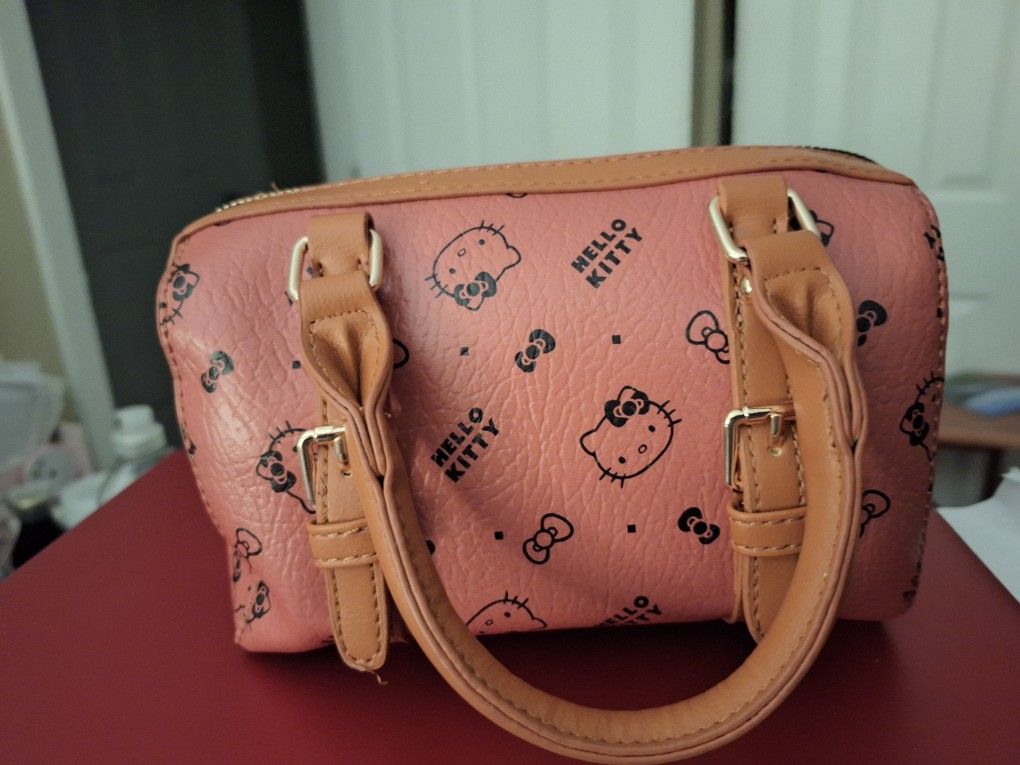 Small Hello Kitty Purse