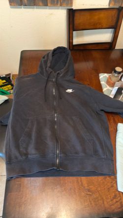 Nike medium men’s sweater