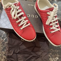 Gucci Red Microguccissima Leather Low Top