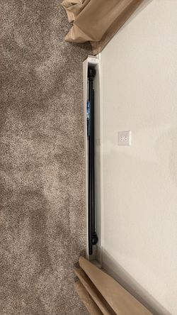 Curtain rod