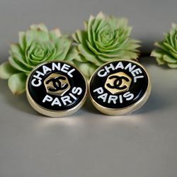 Chanel S24 Gold Double C With Black & Gold Enamel Post Earrings Authentic 