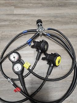 Zeagle 1st Stage Regulators And Oceanic Combo