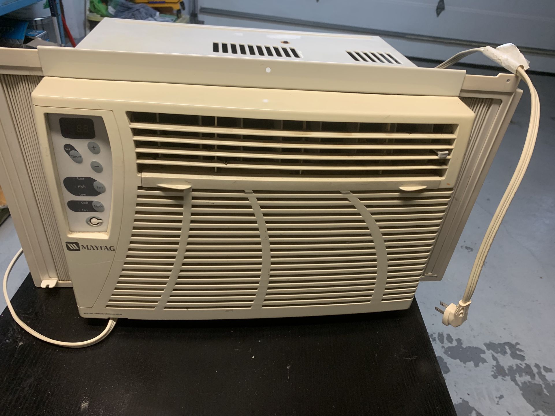 Window Air Conditioner 6,000BTU