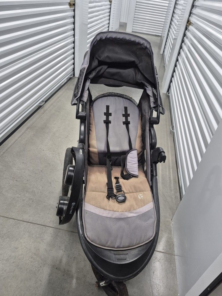 Faded Fine Working 3 Wheel Stroller 