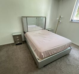 Bed frame mattress drawers lamp