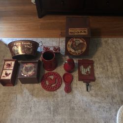 Chickens Themed Kitchen Decor