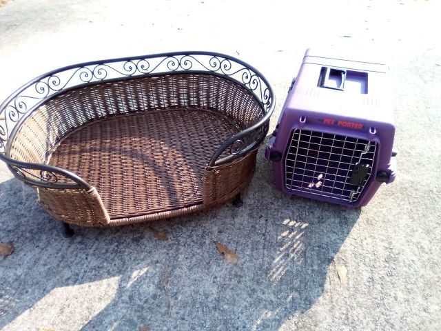 Purple Pet Kennel Xs +Bed Wood