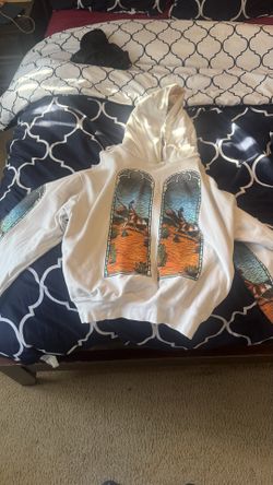 who decides war hoodie