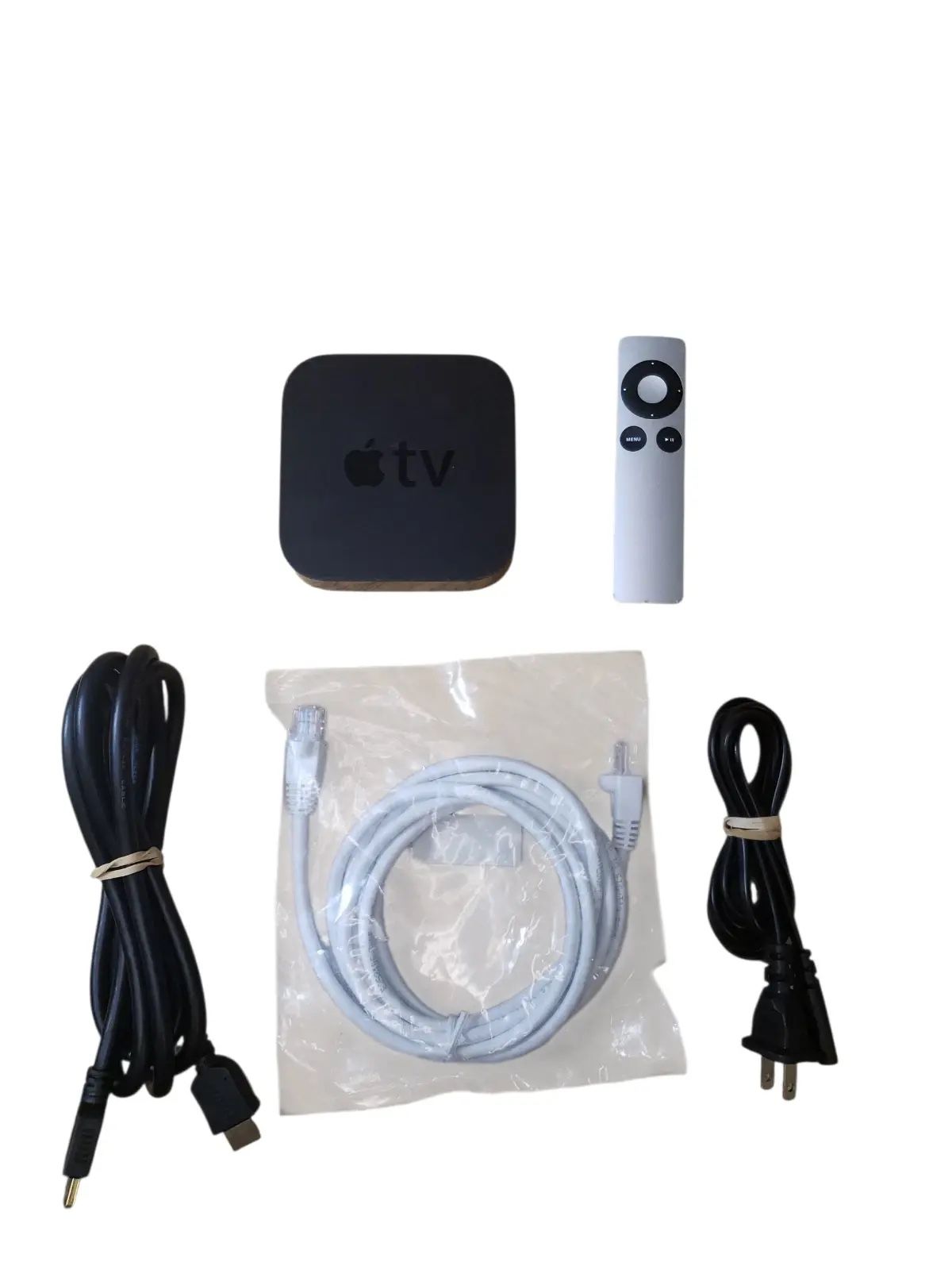 Apple TV A1427 (3rd Generation) HD Media Streamer Remote Cables complete good