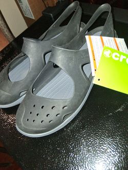 Crocs Swiftwater Sandals, Women's 8, NEW