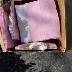 Gift Bags (9 Packs) – Medium Size, Boutique/Party Ready 💕🎁