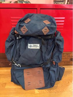 Vintage Alpine Designs Hiking Backpack
