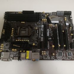 Vendo:motherboard Z77 Extreme 4 .