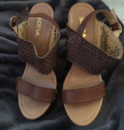 Wedges size 6