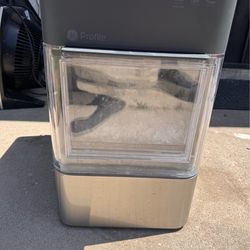 Nugget Ice Machine GE Profile