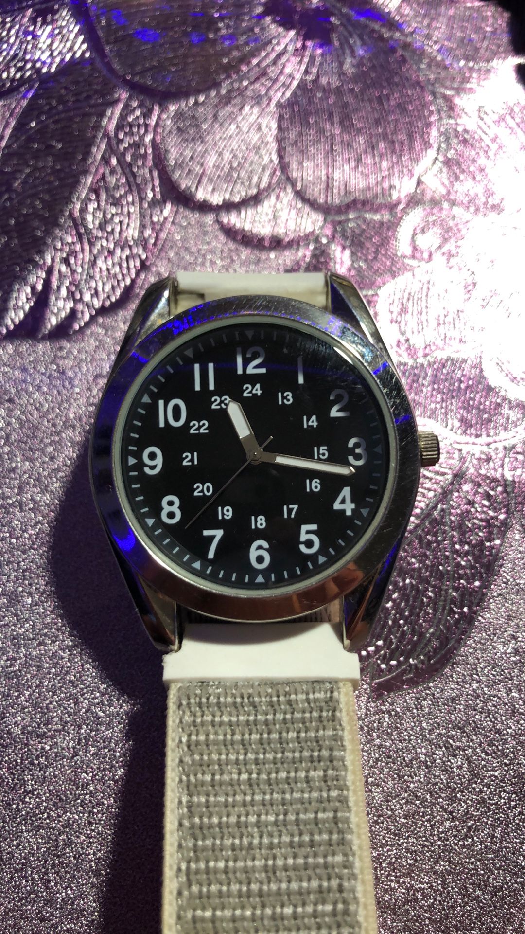No Brand Name Watch For Man