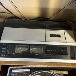 Bang & Olufsen Beocord 2400.  Fully functional.