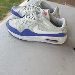 Nike Ari Max