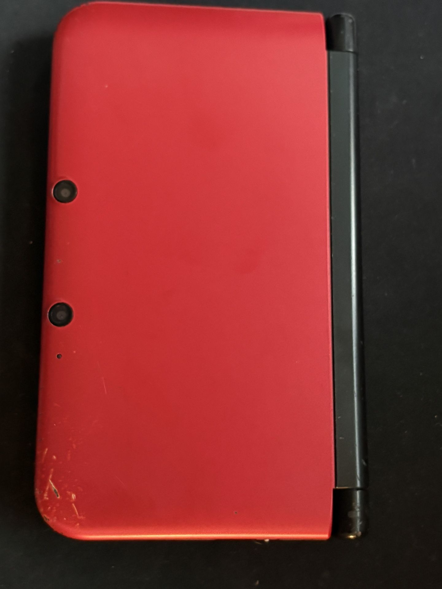 3DS XL ( With Charger)