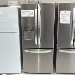 LG 22 cu ft Capacity French Door Refrigerator with SmartCooling